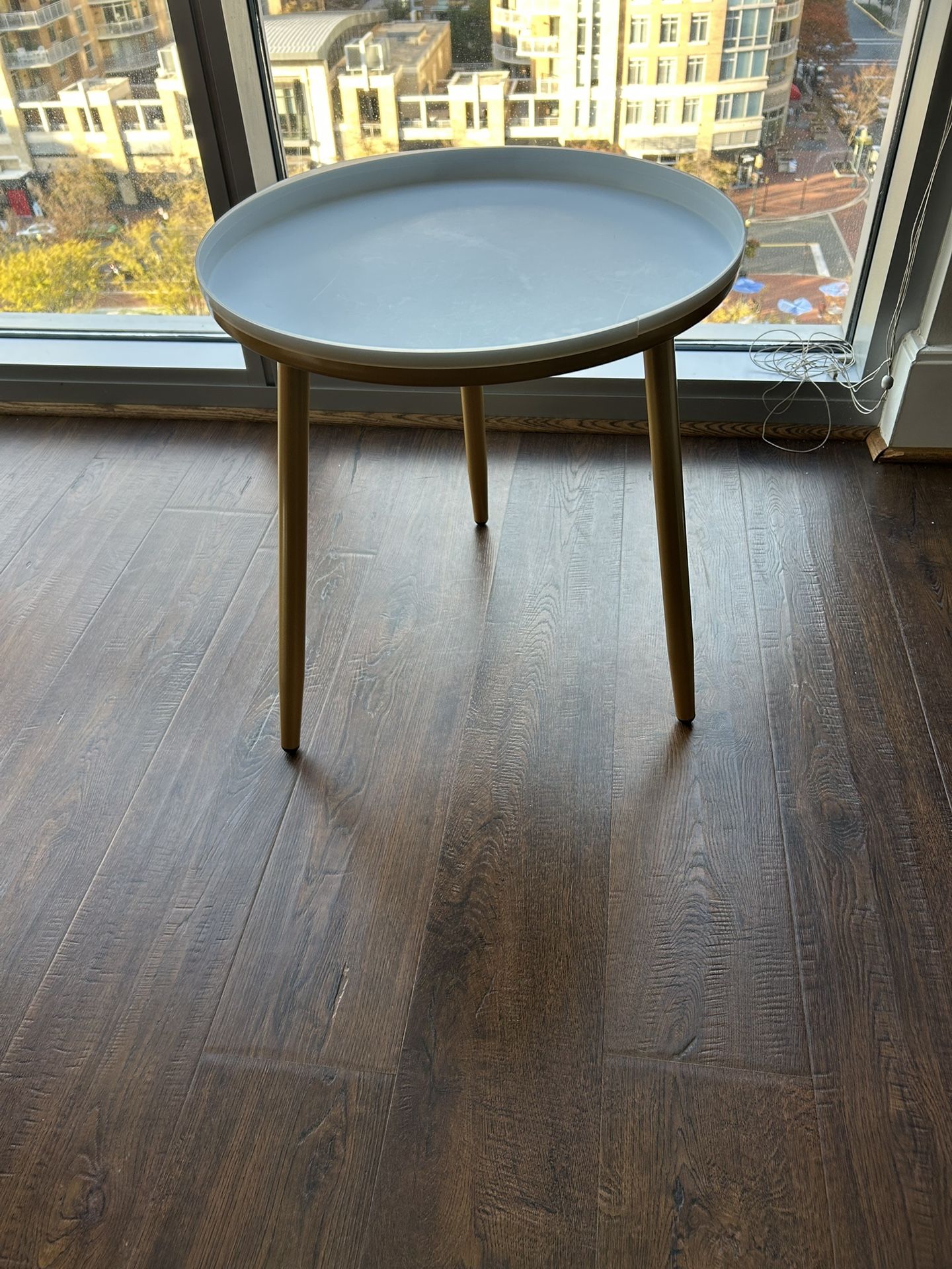 Lightweight Small Side Table for Small Spaces, Gold and White with 3 Legs.