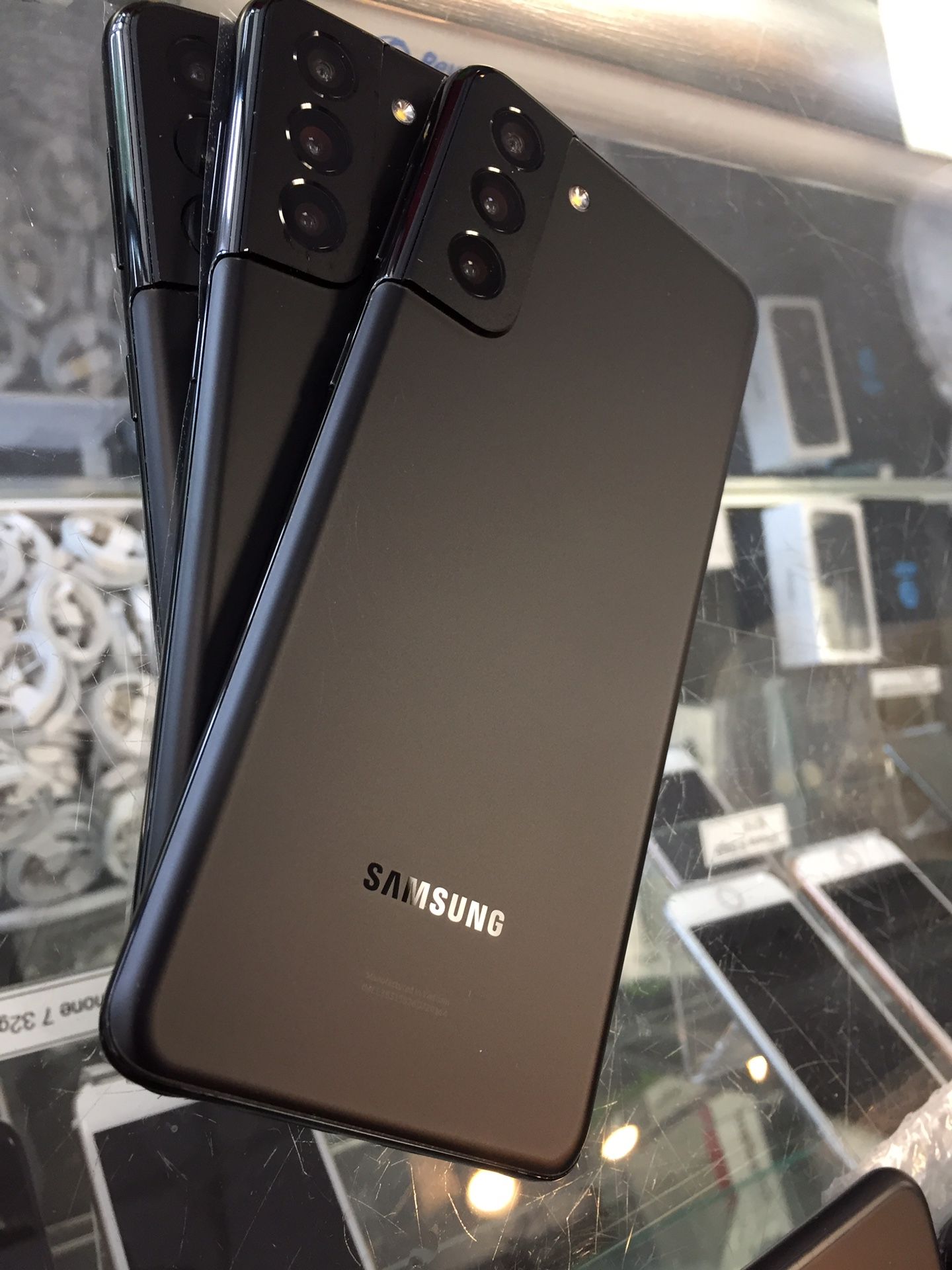 Samsung Galaxy S21 Plus 5G 128gb AT&T Unlocked $849 Each