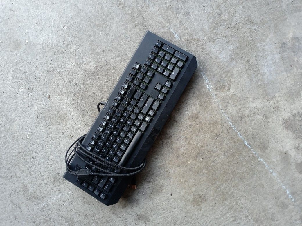 Mechanical Keyboard: Razer Black widow Ultimate