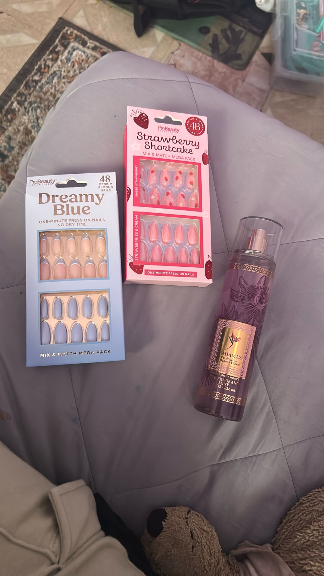 Nails and perfume set!