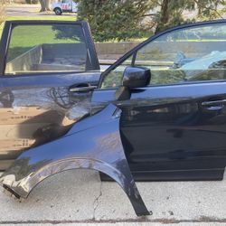 2014 - 2018 Subaru Forester driver side doors/fender - Dark Grey Metallic 61K color code