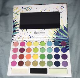 BH Brazil Eyeshadow Palette