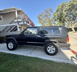 1999 Jeep Cherokee