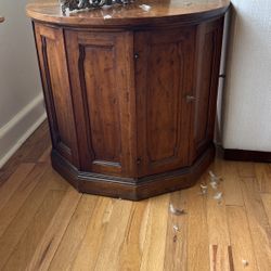 Round Side Table With Storage