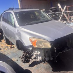 2008 Toyota RAV4 - Parts For Sale 