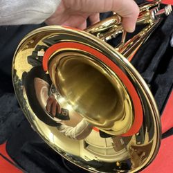 Nice Gold Trumpet with New Mouthpiece and Valve Oil $200 Firm