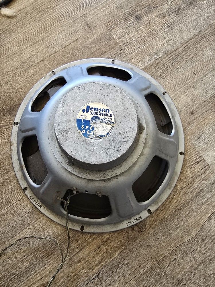 Vintage Guitar Speaker Jensen