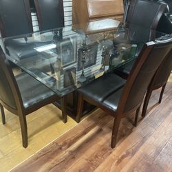 Glass Dining Room Table And Chairs
