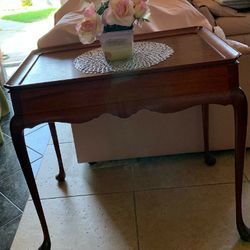 Burgundy End Table Great Condition 