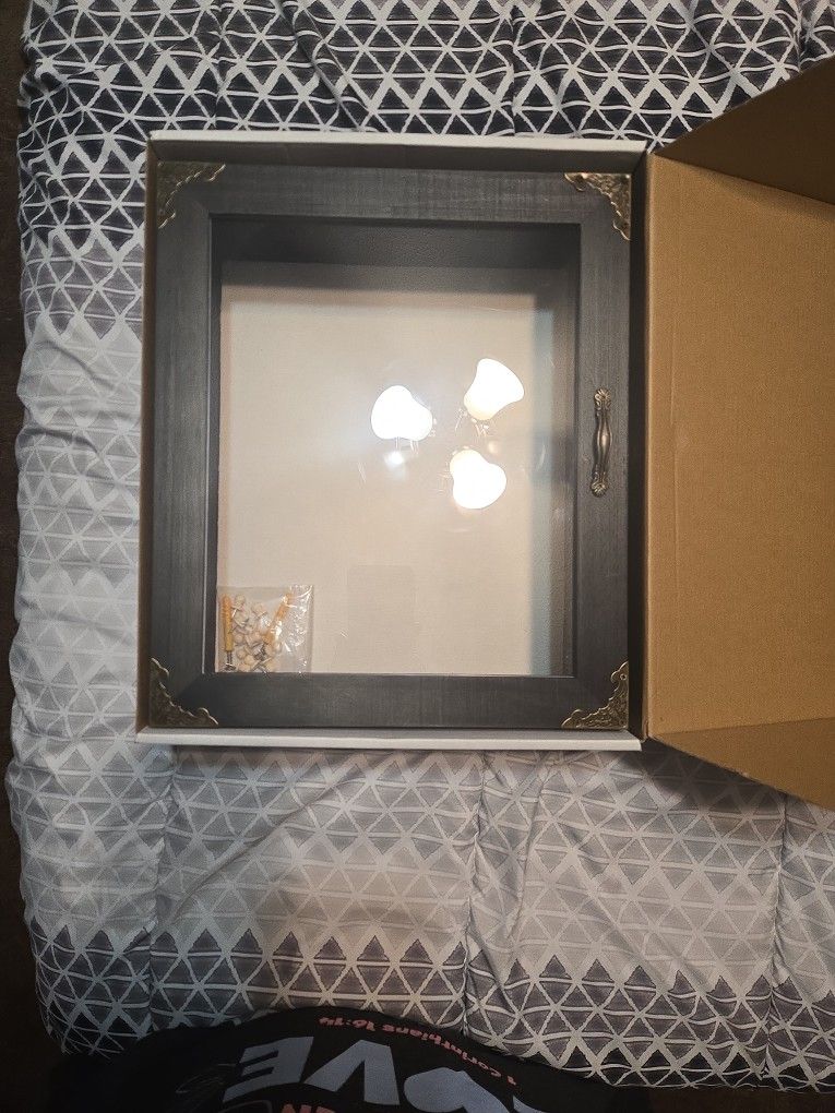 Shadow Box