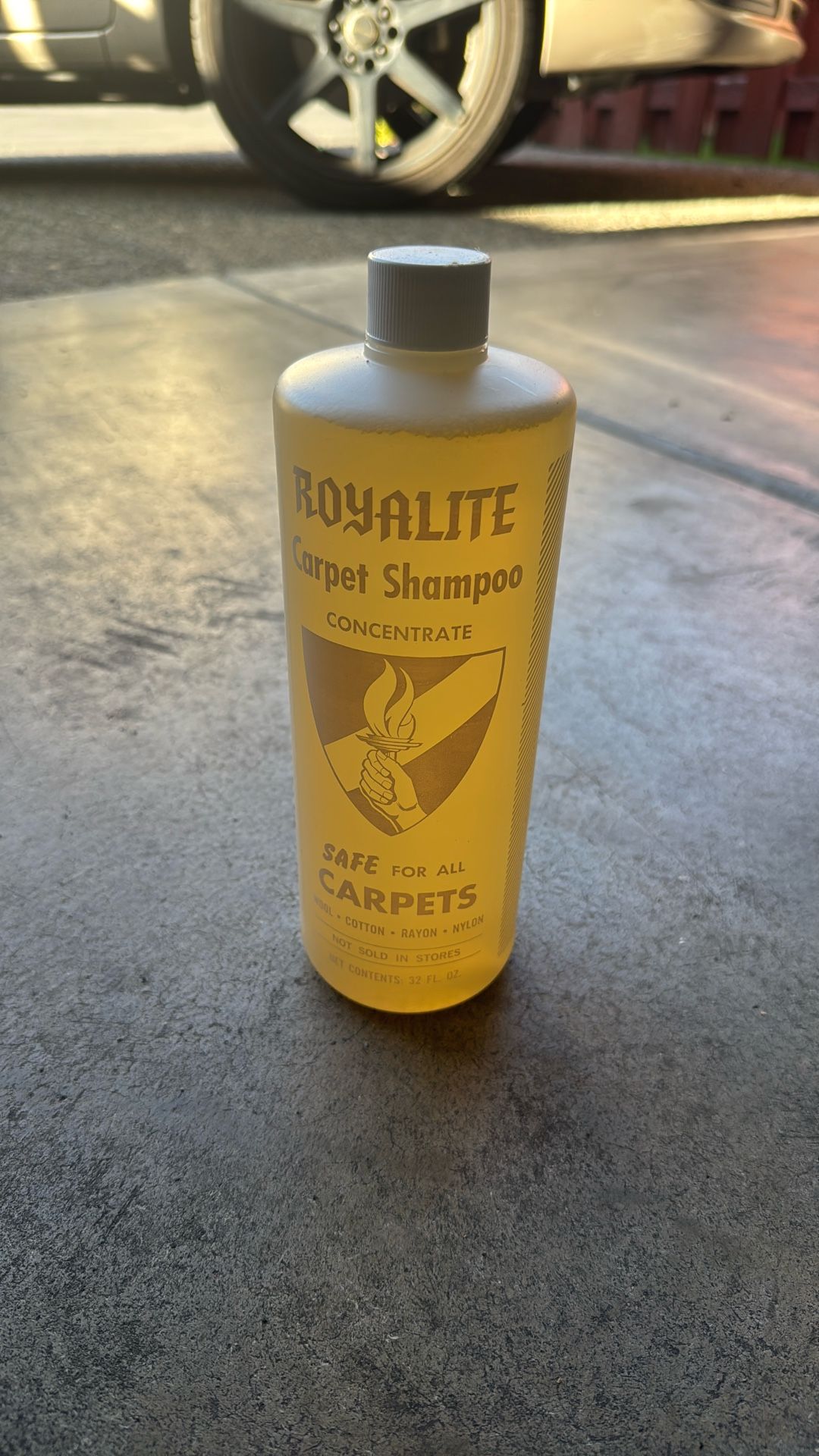Royalite Carpet Shampoo Concentrate – Safe for All Carpets (32 fl oz, Lot of 9)