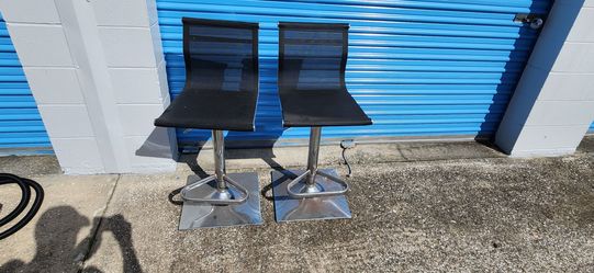 Modern metal bar stools