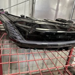 2024 2025 Lincoln Nautilus Right LED Headlight Used OEM