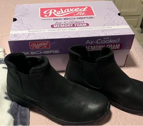 Women’s Skechers black boots size 7 1/2 Women’s Skechers black boots size 7 1/2