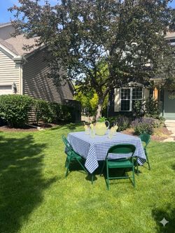 Samsonite Card Table and Folding Chairs
