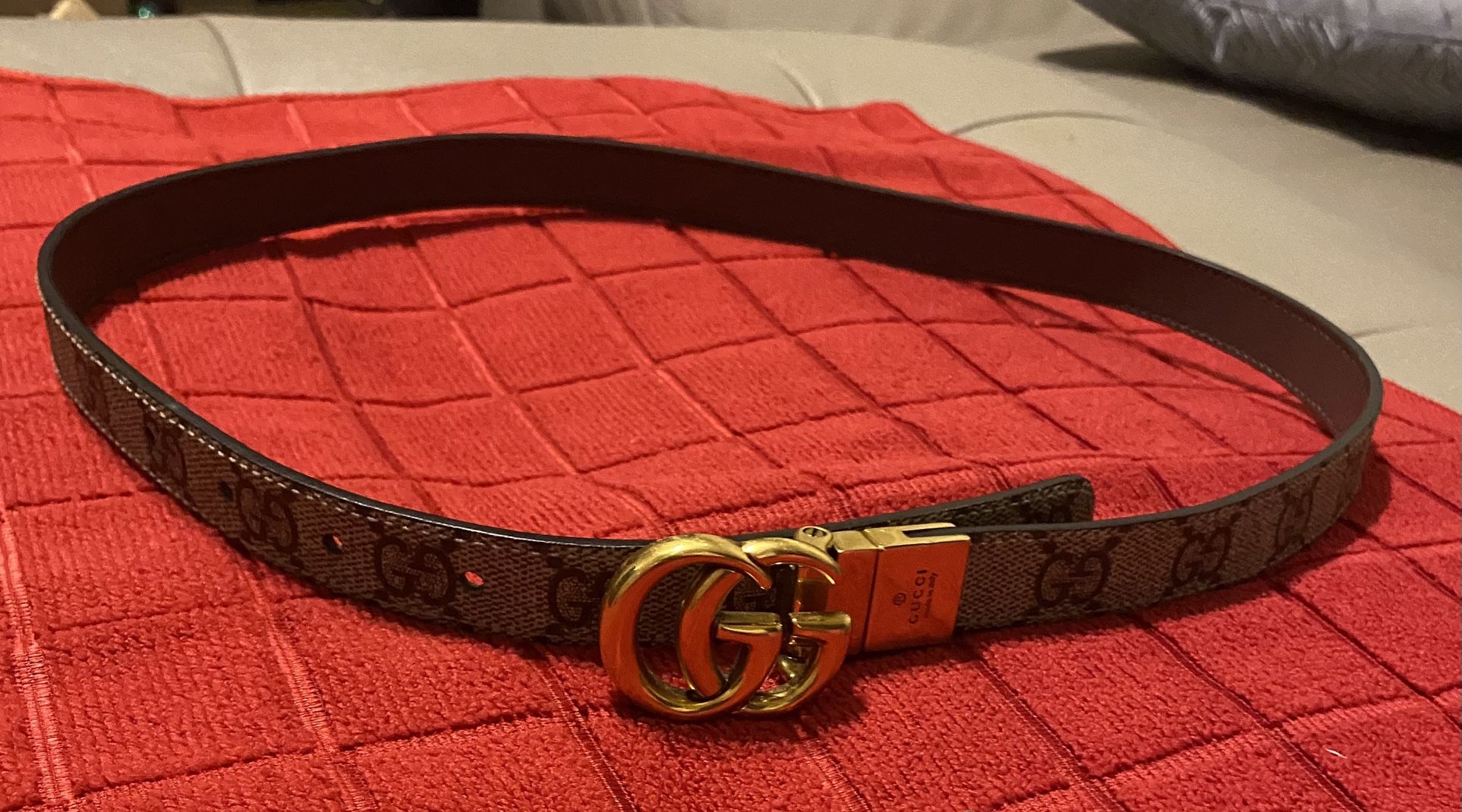 Thin Gucci Signature Belt Size 75 (30) Women
