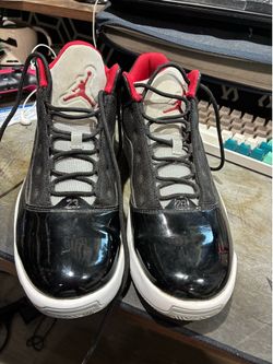 Nike dunks $100 each