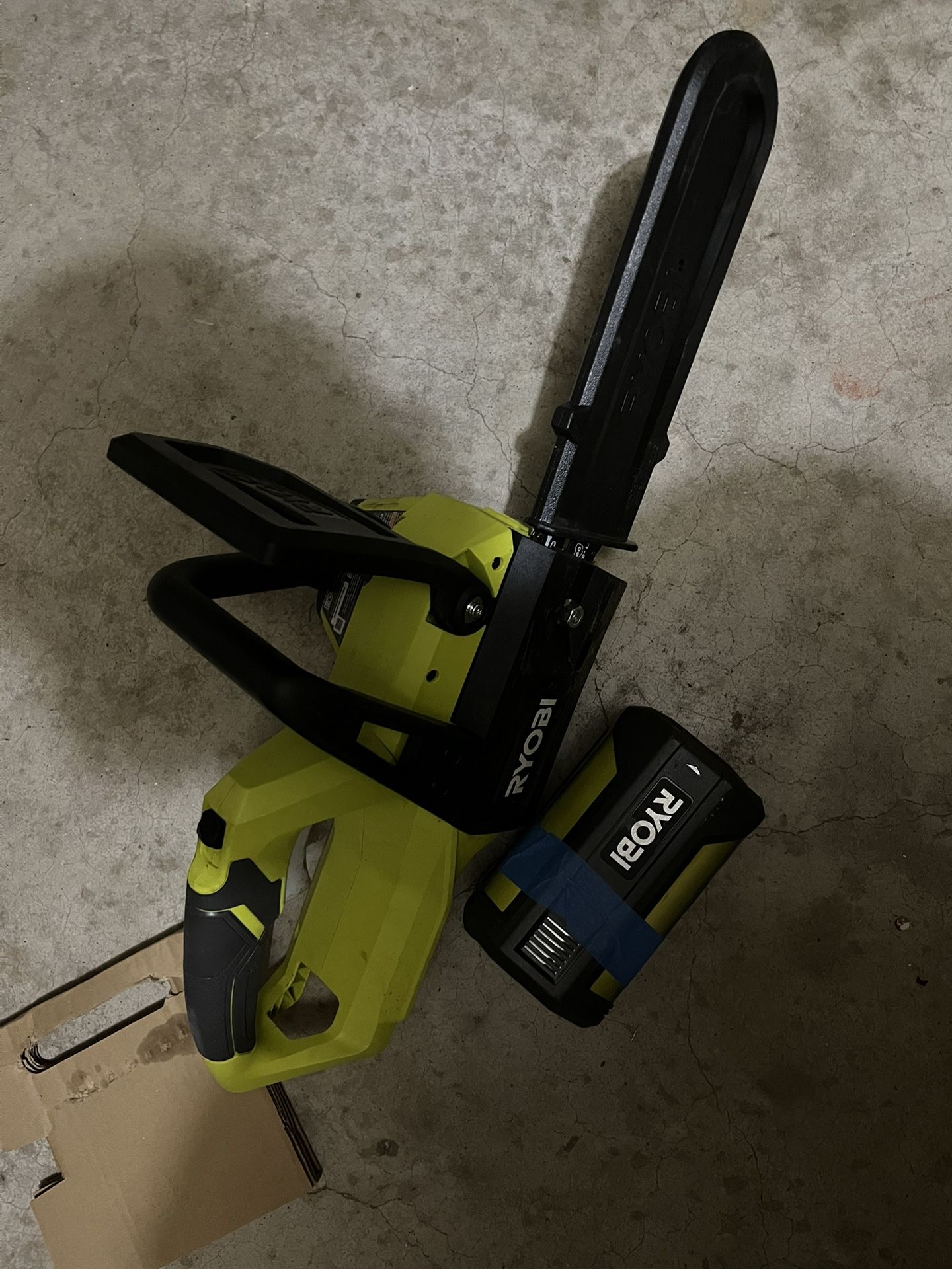 RYOBI 40V 10 in. Battery Chainsaw (Tool Only) 