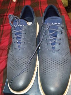 Men's size 10 medium cole hann ( new) pick up in Florence KY