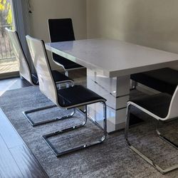 Dining Table Set 