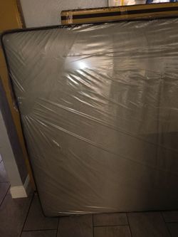 Brand spanking new queen size mattress headboard rail mattress 250