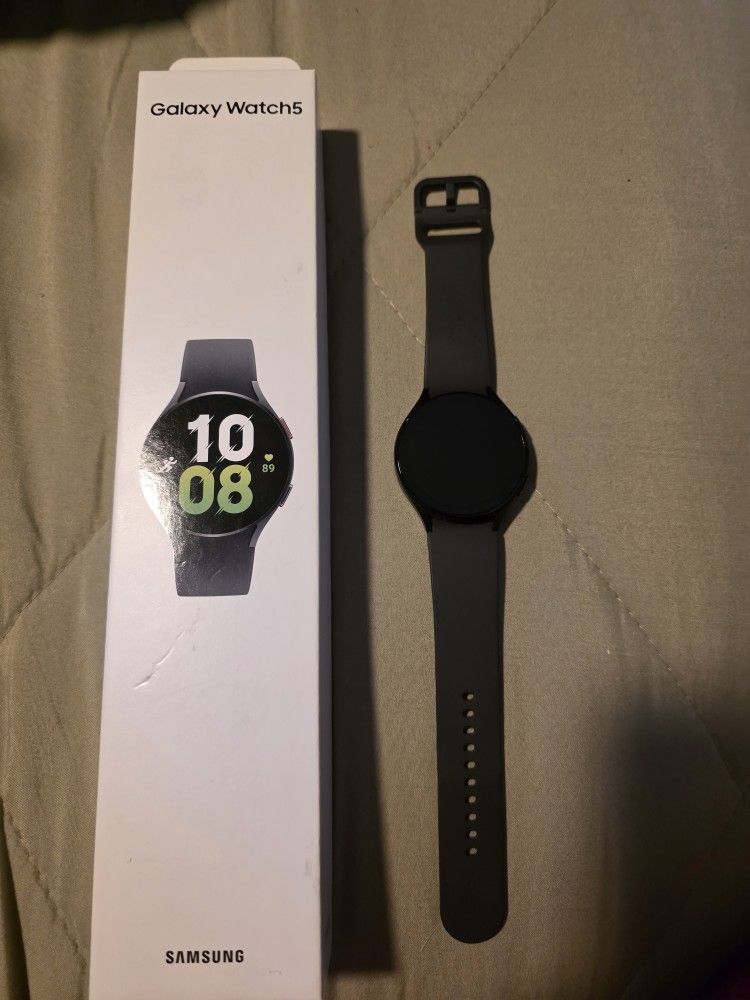 Samsung Galaxy Watch 5
