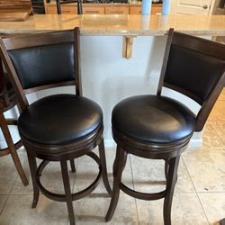 4-Piece Swivel Bar Stool Set – Dark Wood & Black Leather