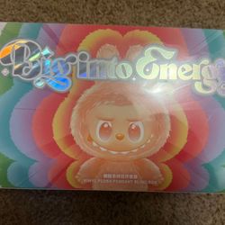 Popmart Labubu Big Into Energy