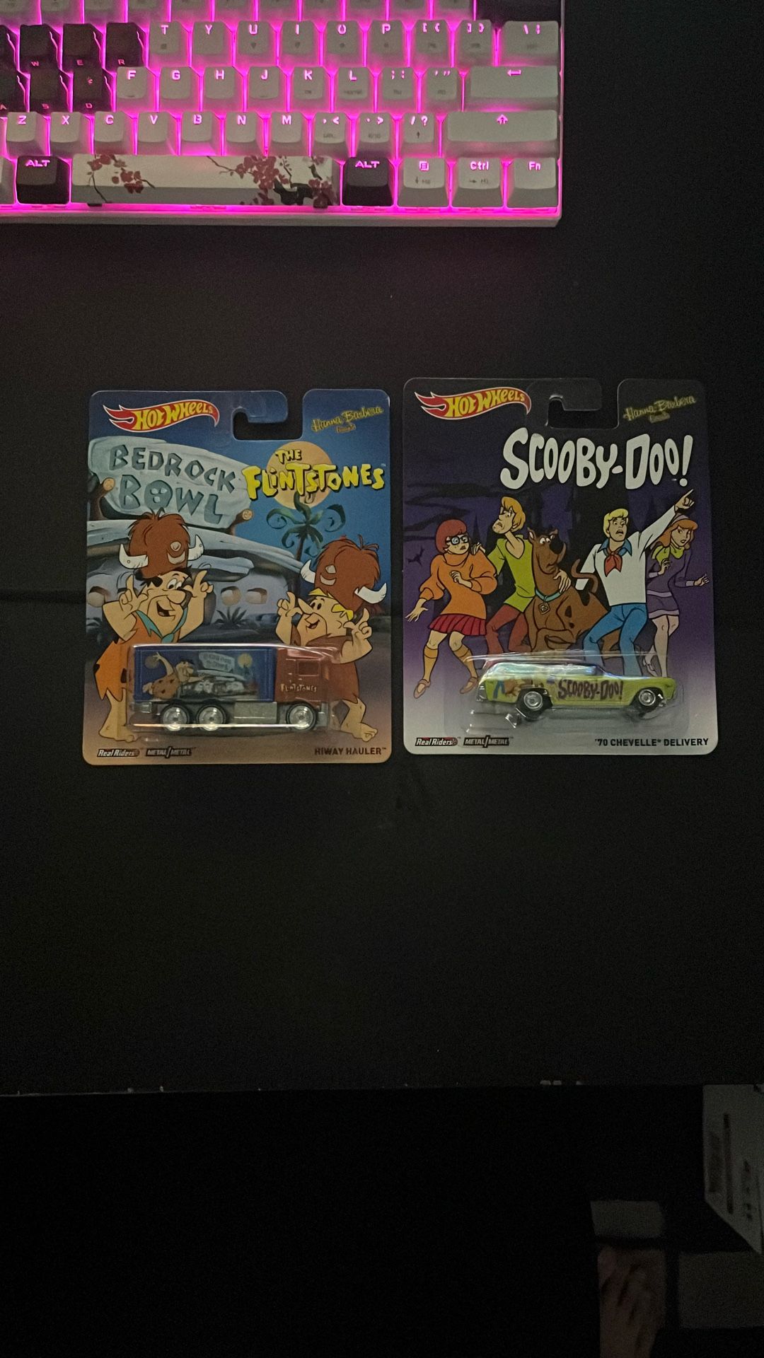Hot Wheels Hanna Barbera Brand New 2/6 S
