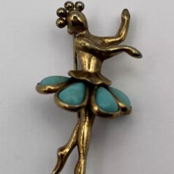 Trifari Petalettes Ballet Dancers Brooch Pin