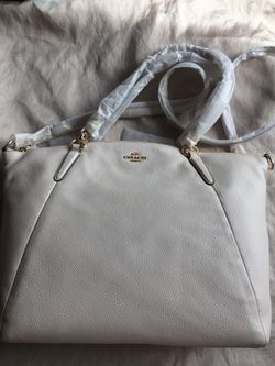 Coach bag in beige colour
