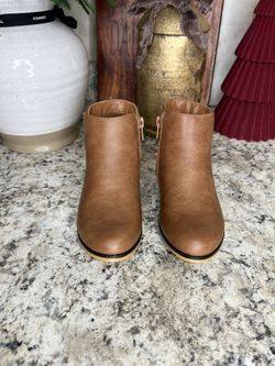 boots for girls size 12