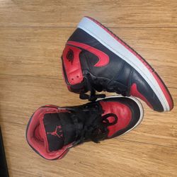 Jordan 1 Size 4.5y