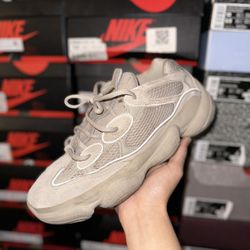 Yeezy 500 Blush Pre Owned