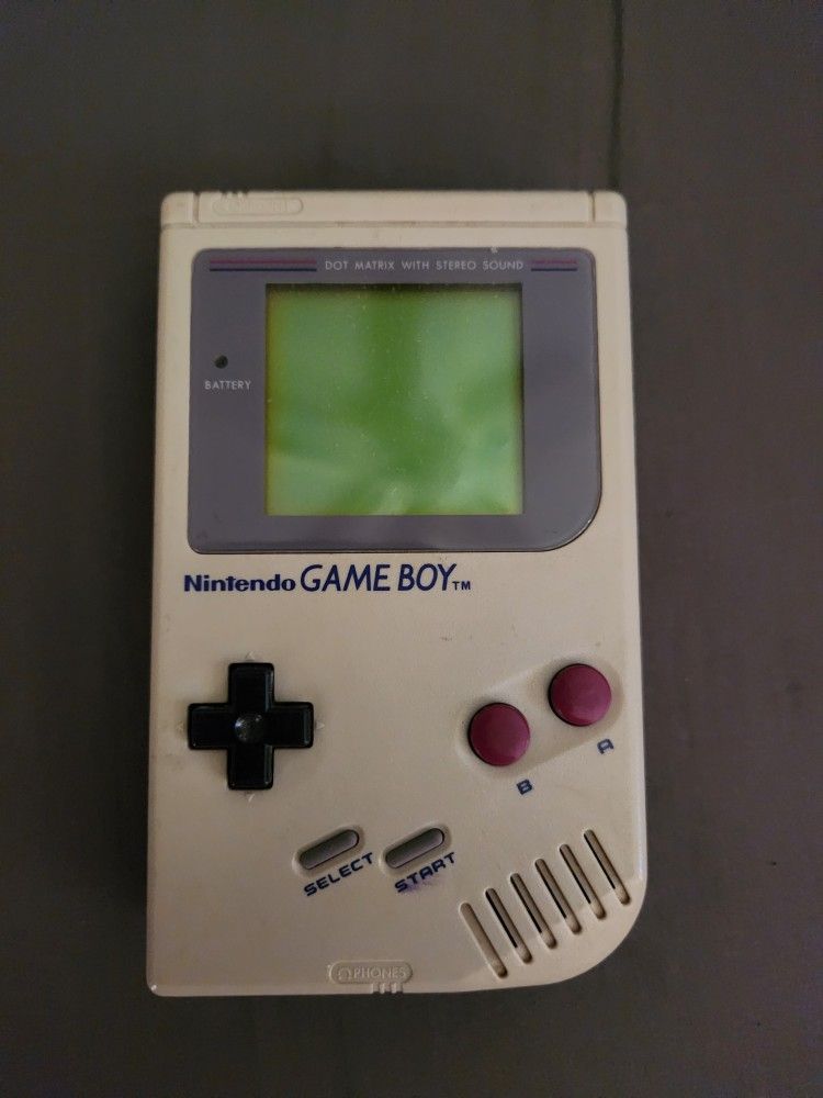 Nintendo Gameboy With Teris