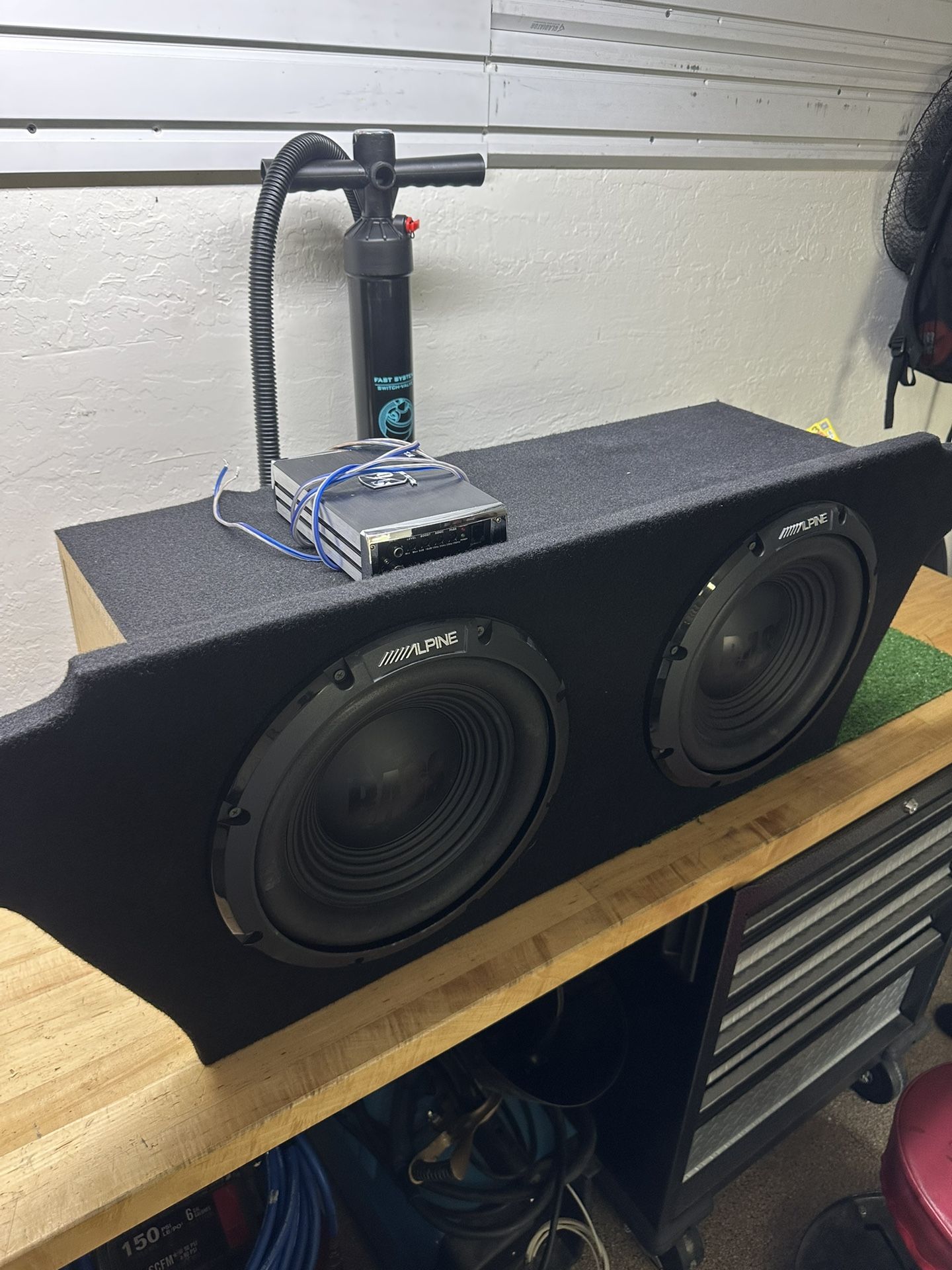 10 in Subwoofers with Lexus Is 250 Box and Amp