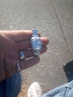 Seiko automatic 17 jewel female watch