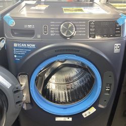 Ge Front Load Electric Washer in Quick Wash Cycle with Sanitize with Oxi and Dynamic Balancing Technology