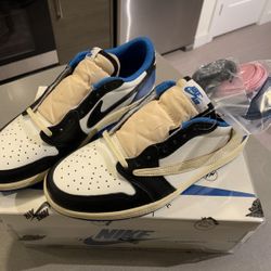 Travis Scott Jordan 1