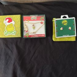Grinch Bracelet Or Earrings $18 EACH ! Or Both For $30