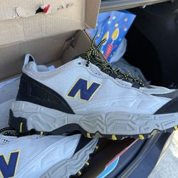 New Balance / Adidas Sz11