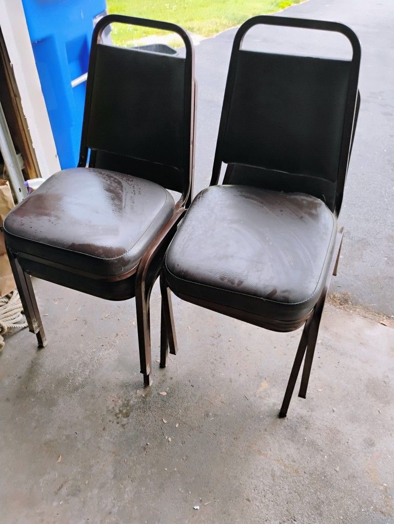 Stackable Chairs 4