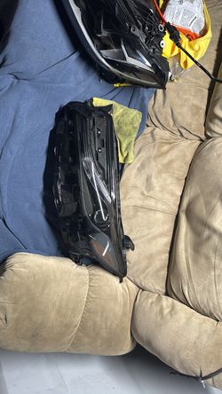 2024 2026 Toyota Camdry driver side headlight