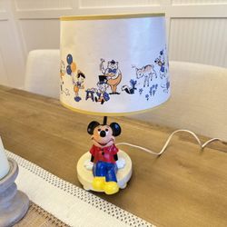 Vintage 1981 Mickey Mouse Table Desk Lamp Walt Disney Nursery Nightlight Shade