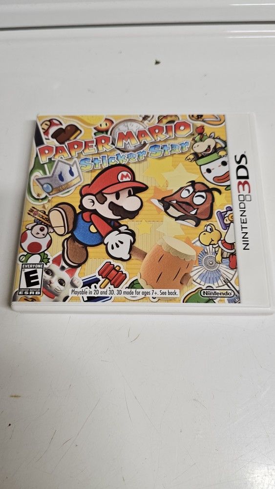 nintendo 3DS Paper Mario Sticker Star Case and Booklet