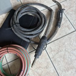 Equipment Is Slightly Used, But It’s Still Great Condition Or Preferably