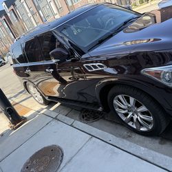 2013 Infiniti Qx56