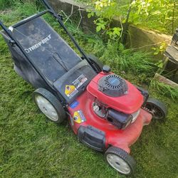 Troy-Bilt 21-inch Push Lawn Mower with Honda motor