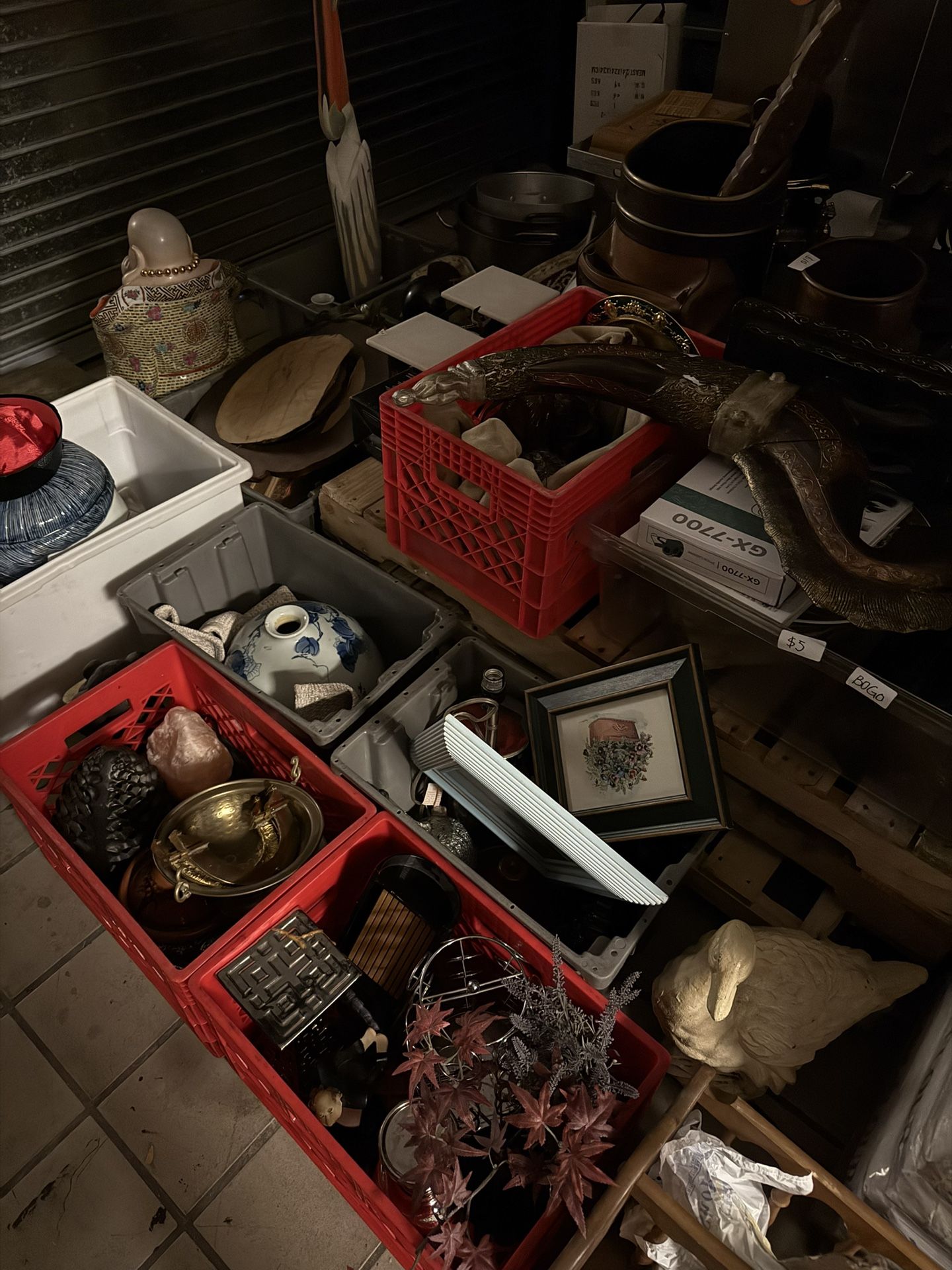 🌟 Yard Sale This Saturday in Woodside! 🌟