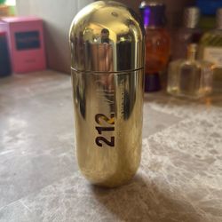 212 VIP Carolina Herrera